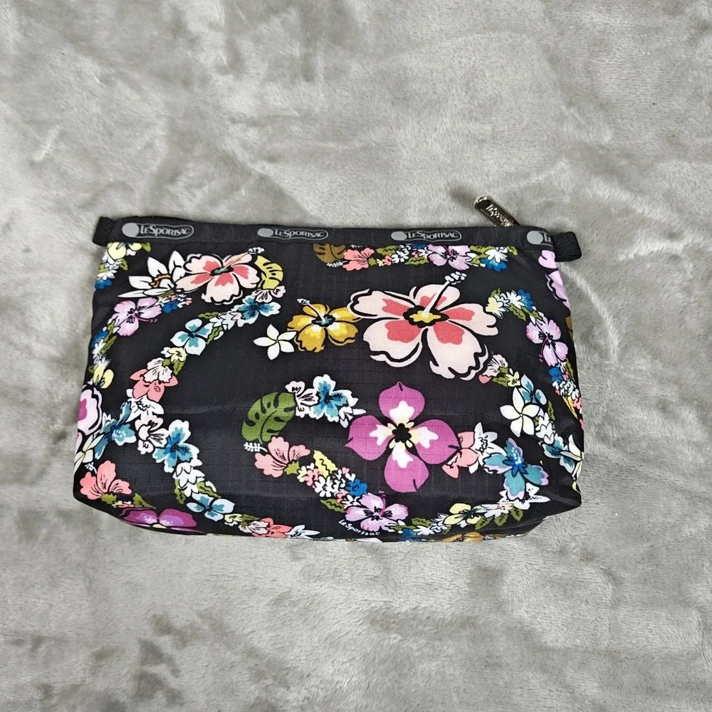 LeSportsac Pouch 7.5x5.5 Hawaiian Floral Cosmetic Makeup Travel Zip Coin Purse